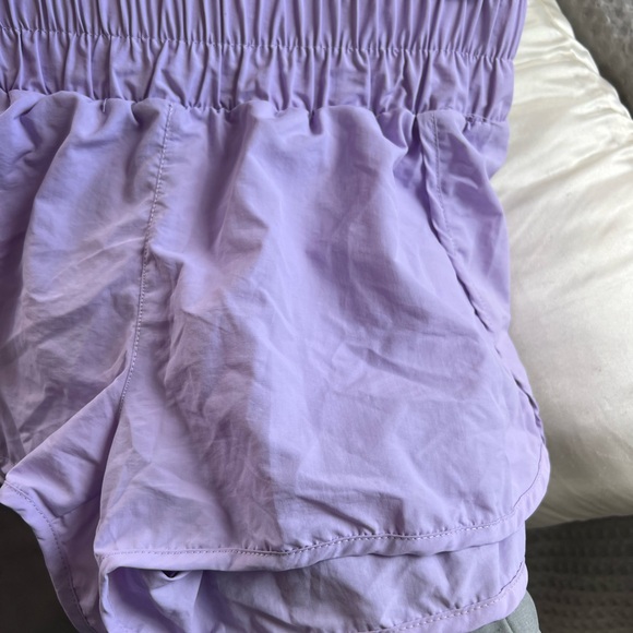 WORKOUT SHORTS - Picture 7 of 7